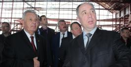 Строительство ледового дворца для хоккея с мячом в Хабаровске идет ни шатко, ни валко Михаил Малышев, РИА AmurMedia